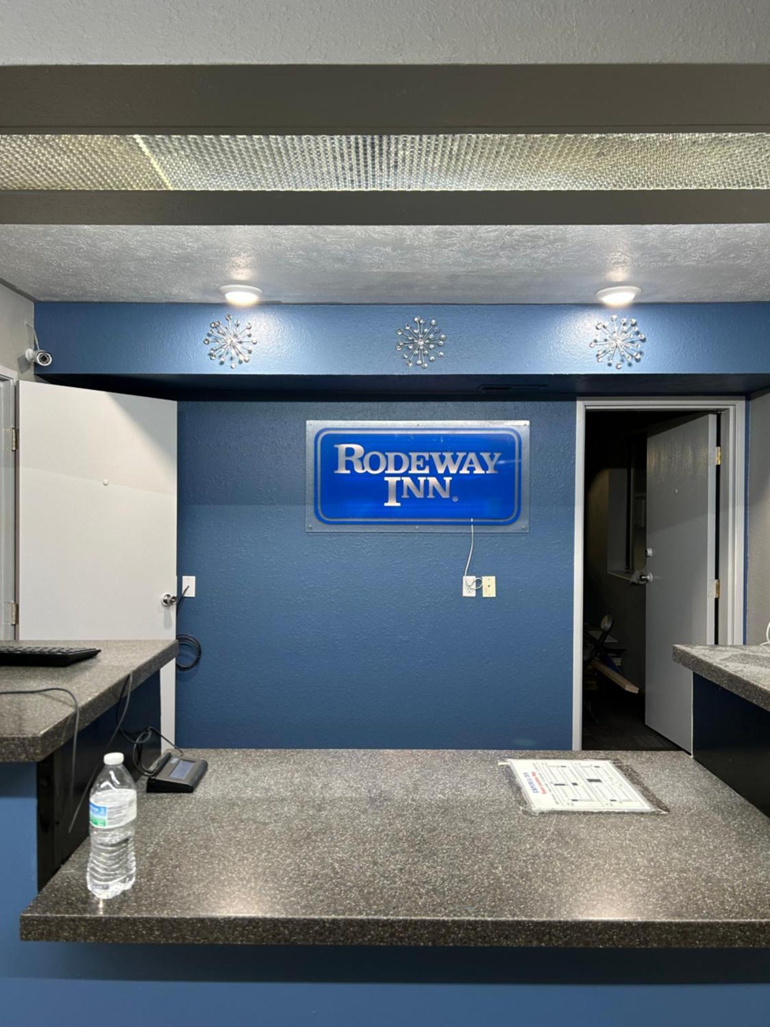 Rodeway Inn Emporia Luaran gambar
