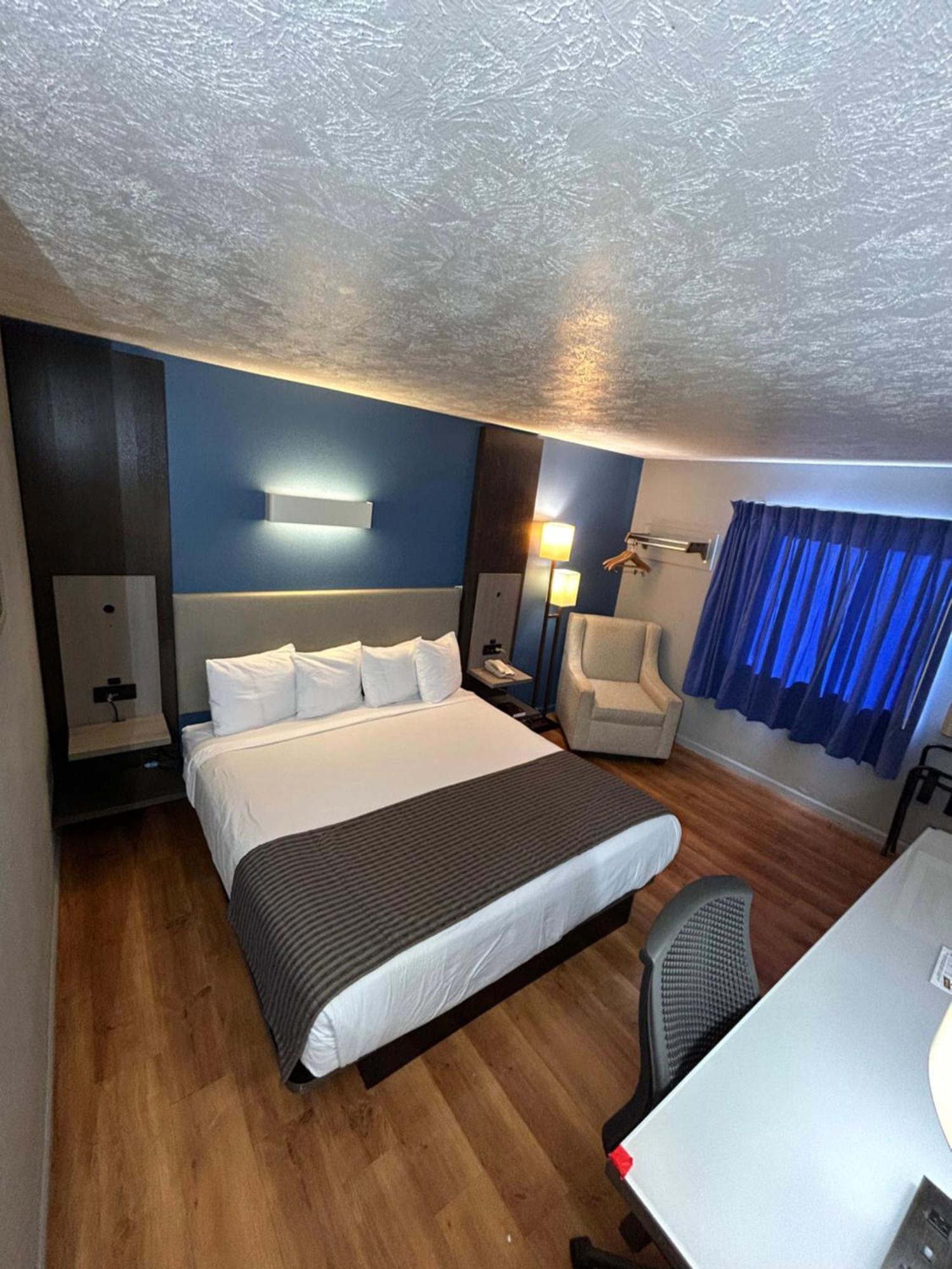 Rodeway Inn Emporia Luaran gambar